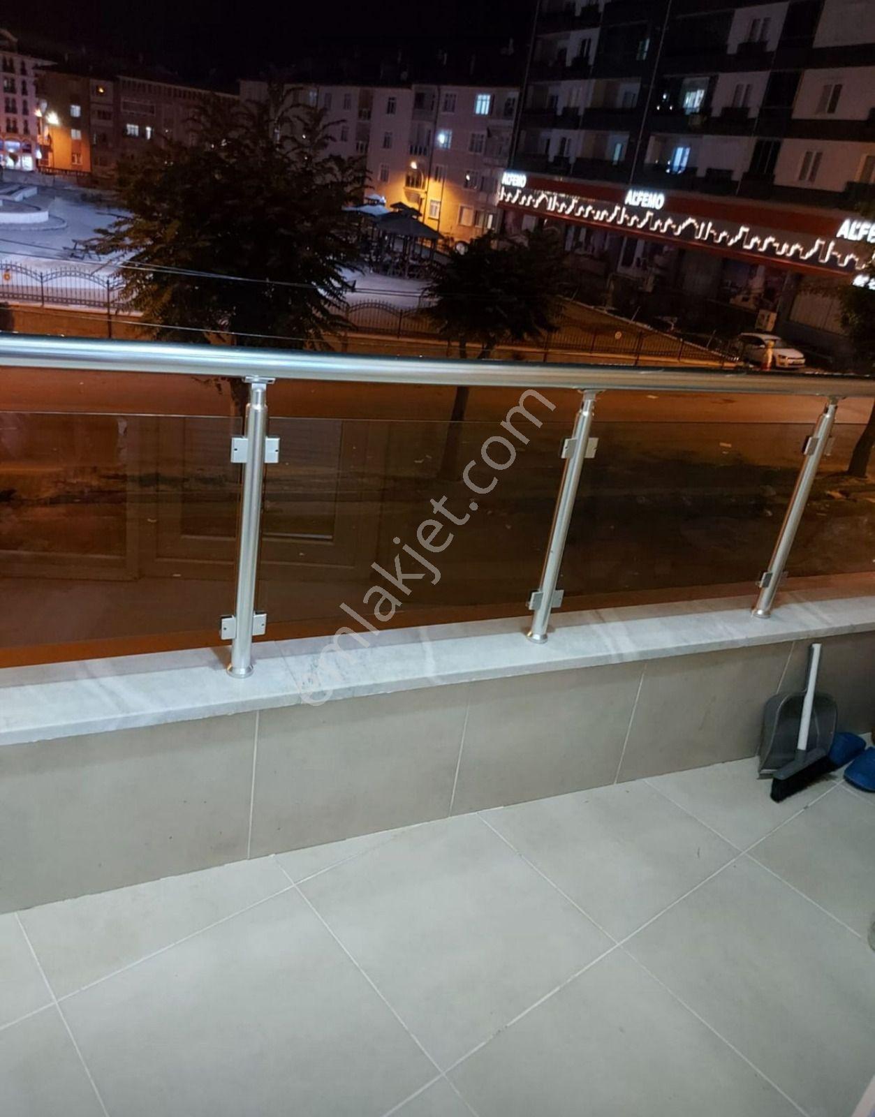 Emlaknomi'den Merkezi Konum 3+1 Asansörlü Önü Park 12 Yıllık. - Görsel 10