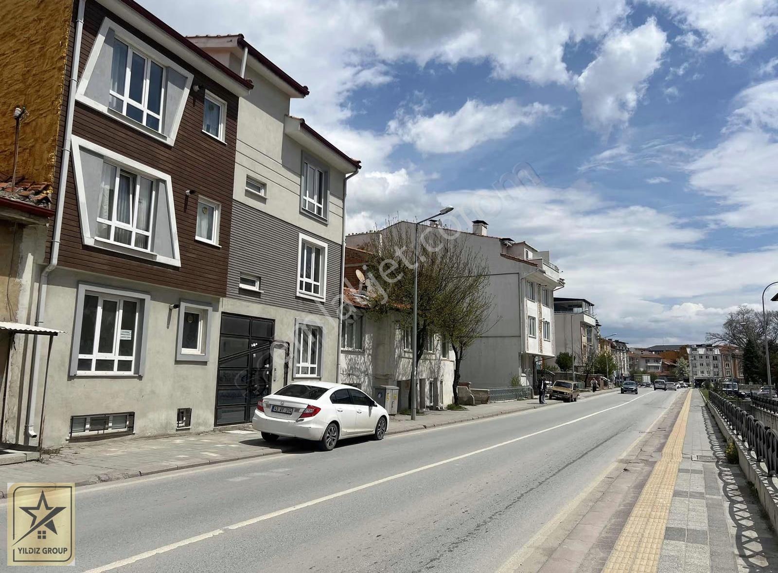 Çarşı Merkez'de Kiralık 1+1 - Görsel 3