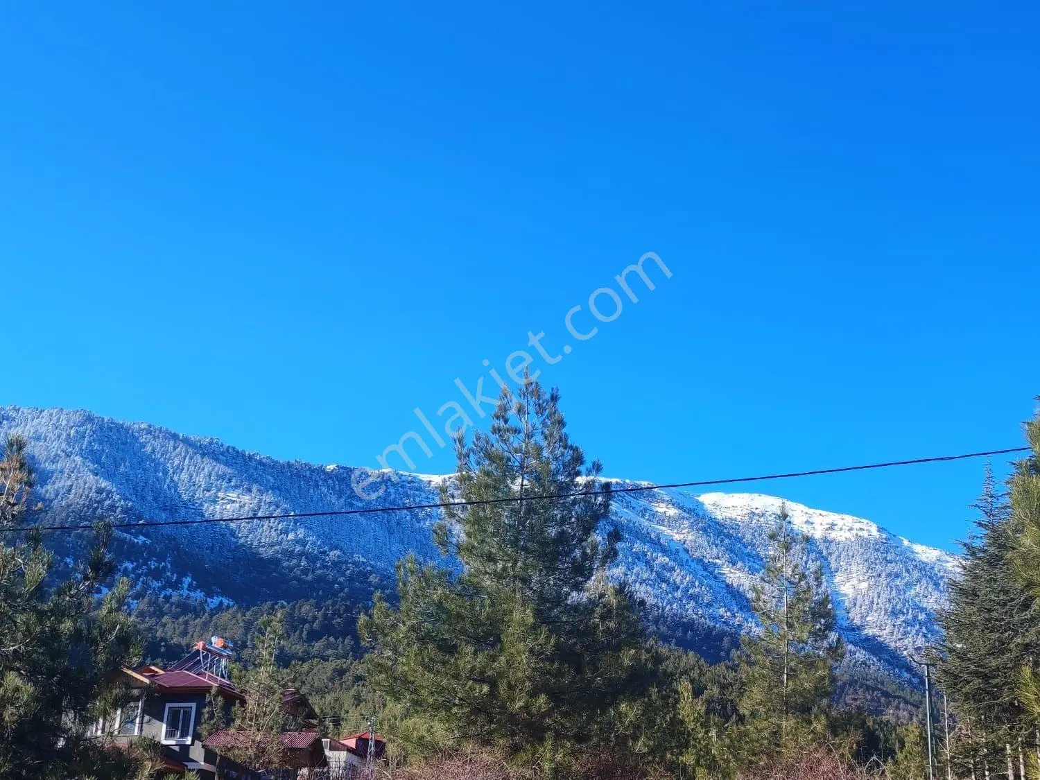 Kar Emlaktan Akçatekir Esentepede Çevre Duvarı Yapılı 500m2 Arsa