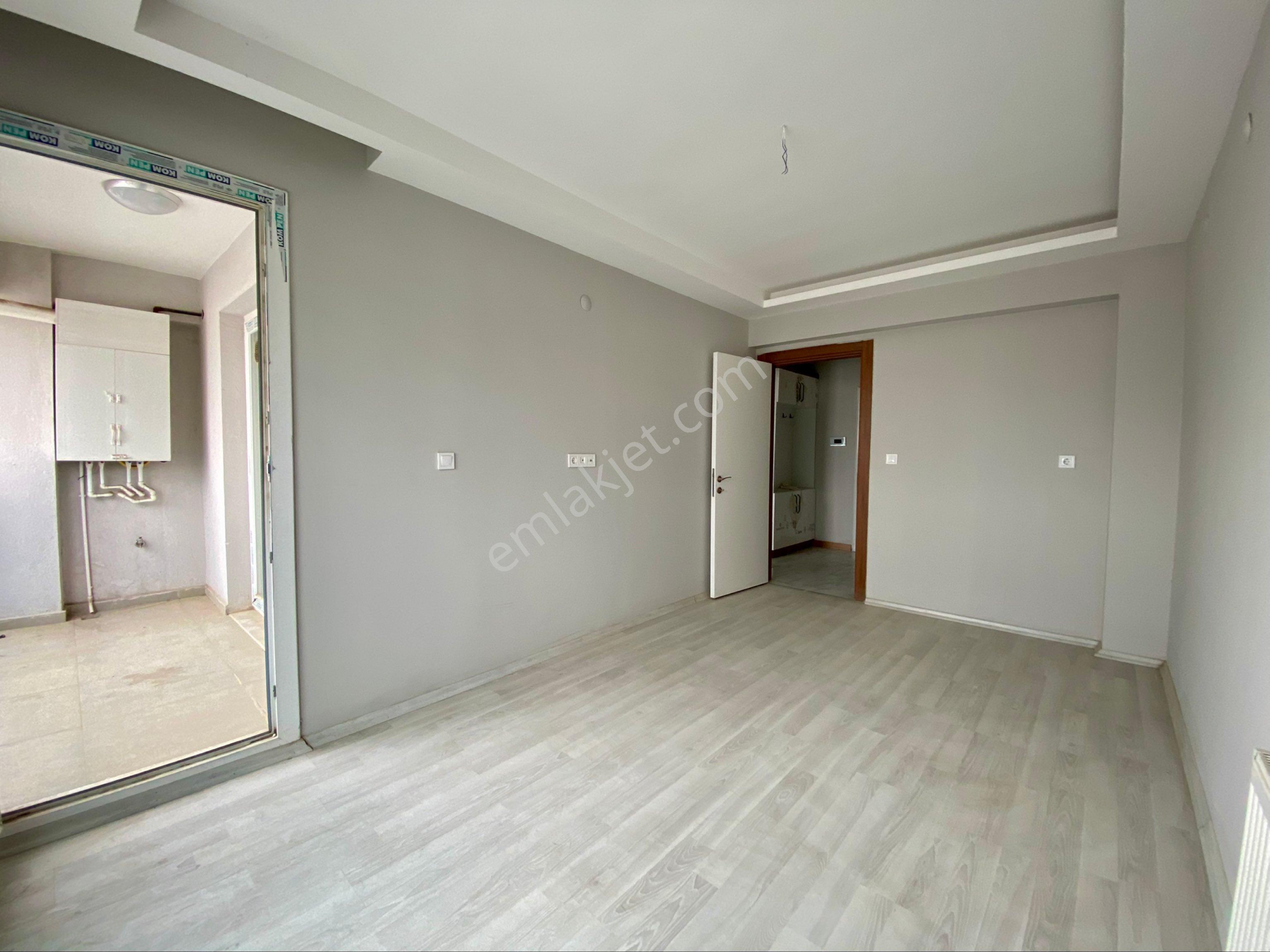 Aydın Satılık 4+1 180 M2 5.kat Dublex Güzelhisar Mah. Doğalgazlı Sıfır Daire - Görsel 4