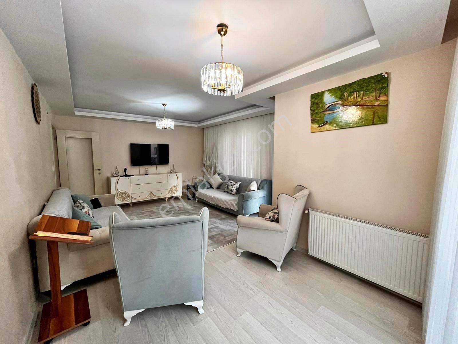 Blackstone'dan Satılık Safa Mah. 3+1 Geniş Arakat Daire