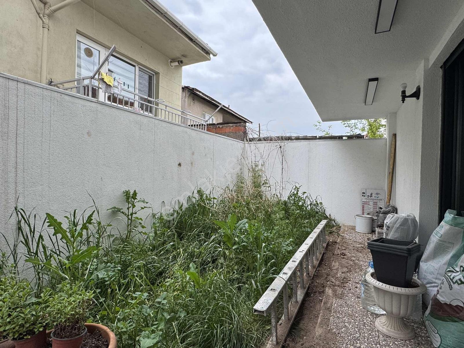 Sazova Mah. Stadyum Karşısı Ultra Lüx Modern 4+1 Triplex Villa - Görsel 28