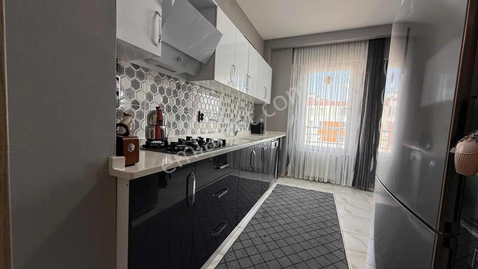 Bağdat Caddesi Üzerinde 3+1 Satılık Ferah Daire - Görsel 9