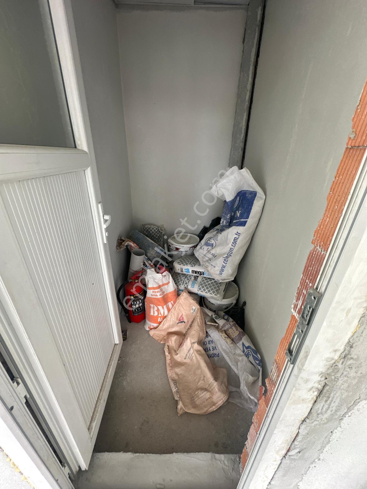 Vepaş'tan Esentepe Ömer Halisdemir Caddesi Kiralık Dükkân 85 M² - Görsel 9