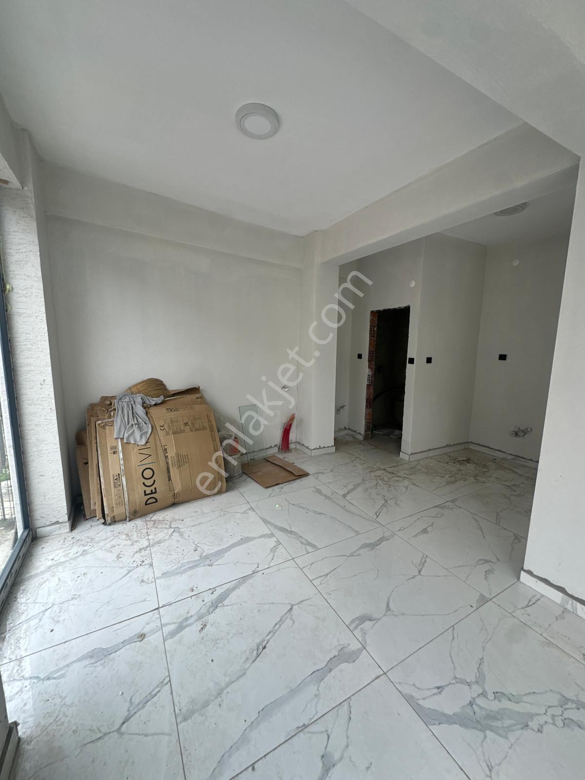 Vepaş'tan Esentepe Ömer Halisdemir Caddesi Kiralık Dükkân 85 M² - Görsel 12