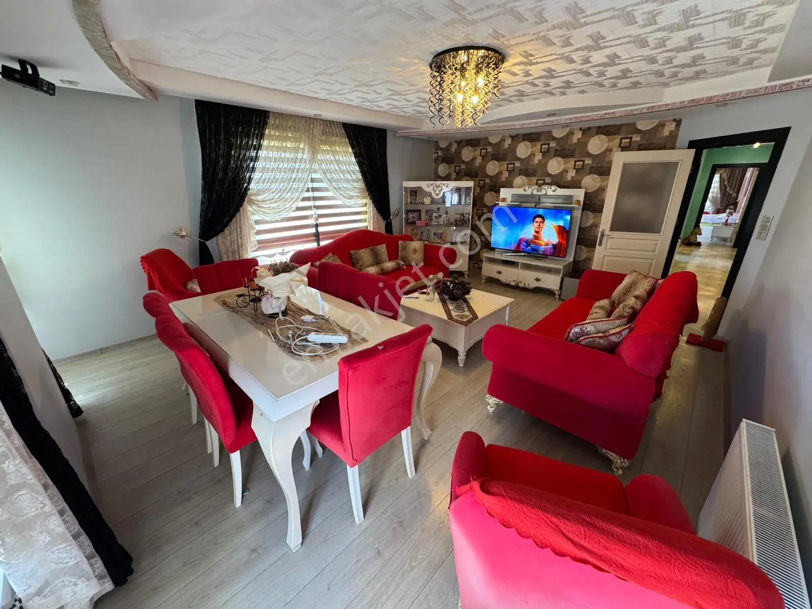 Maltaş'dan Akdeniz Mah. Site İçi Gerçek 3+1 Deniz Manzaralı