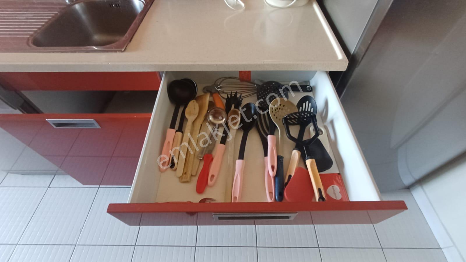 Turyap Çiftlikköy Ofisinden Yalova Fatih Cad. Eşyalı Kiralık 2+1 Daire - Görsel 31
