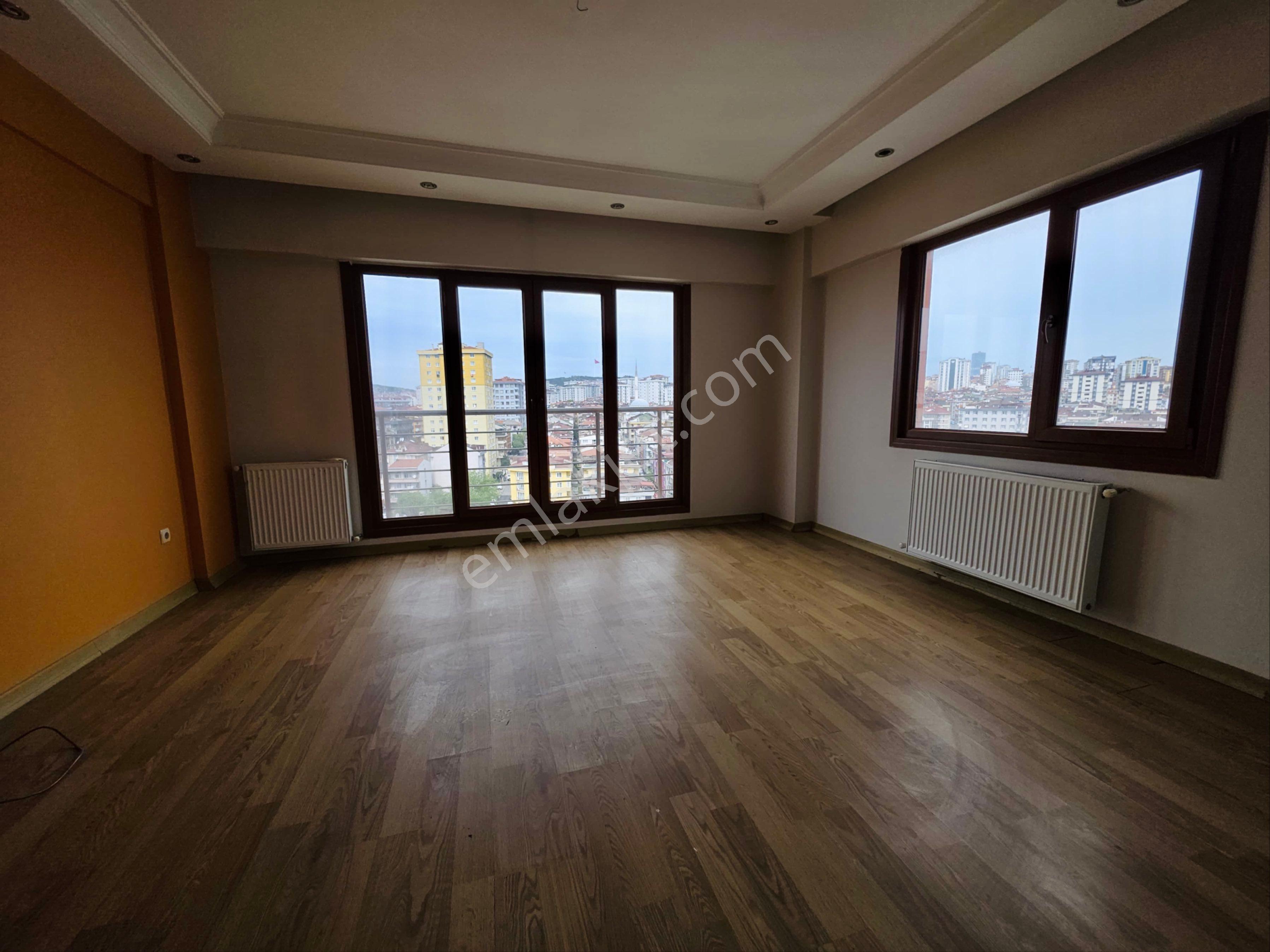 Ümraniye Esenevler’de Prestijli Konumda, Manzaralı Ve Otoparklı Satılık Daire ✨ 📍 3+1 - Görsel 26
