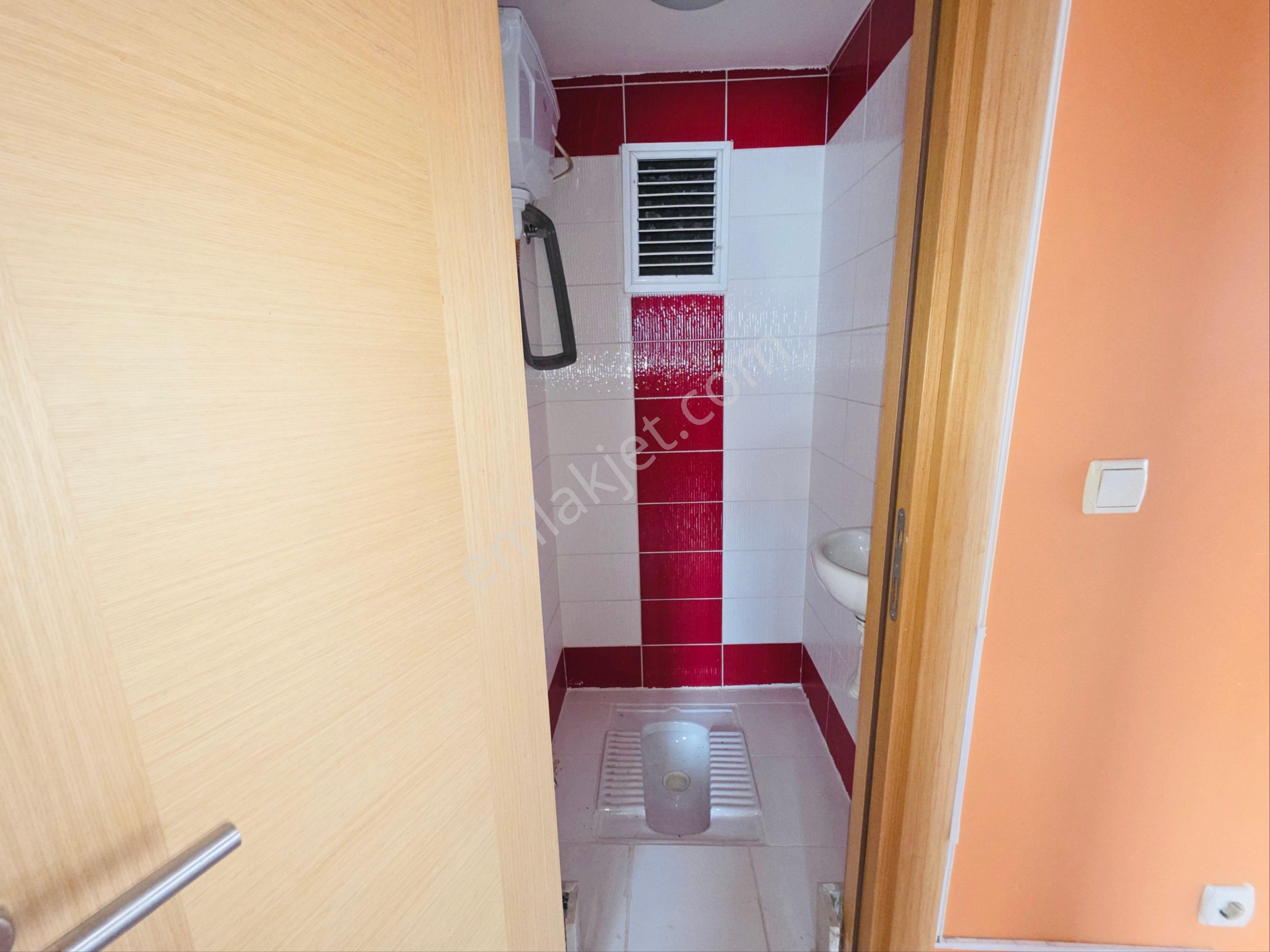 Ümraniye Esenevler’de Prestijli Konumda, Manzaralı Ve Otoparklı Satılık Daire ✨ 📍 3+1 - Görsel 8