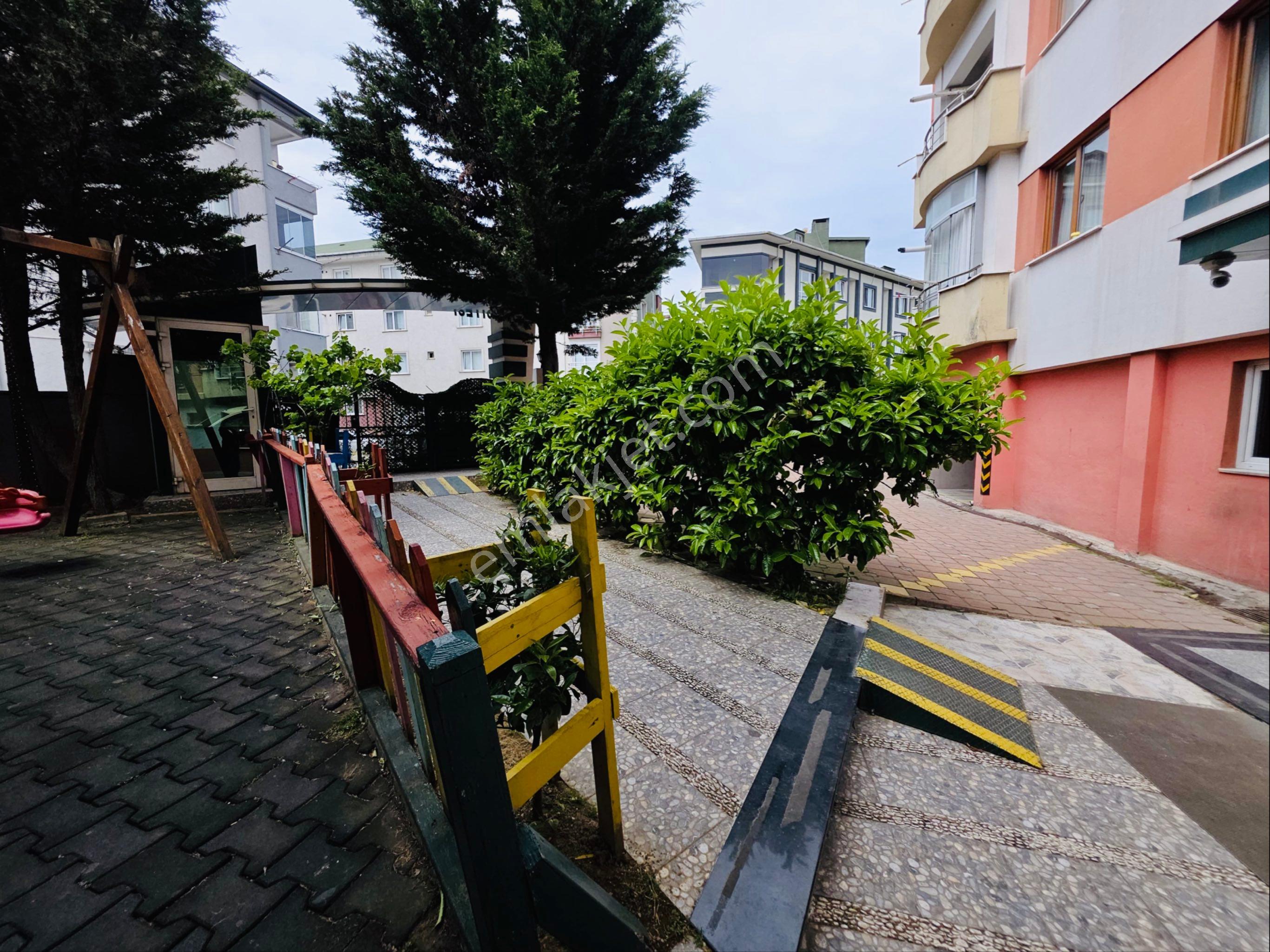 Ümraniye Esenevler’de Prestijli Konumda, Manzaralı Ve Otoparklı Satılık Daire ✨ 📍 3+1 - Görsel 2