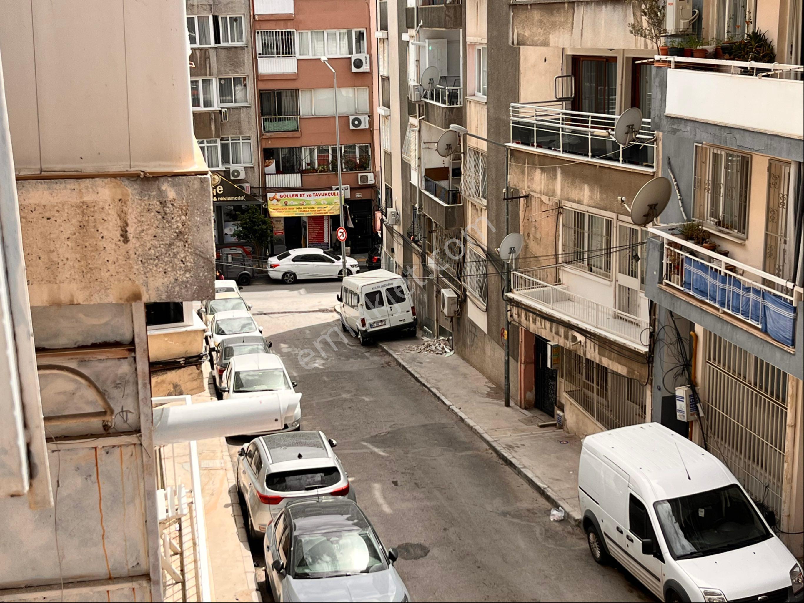 Betonyol Caddede 2+1 90m2 Temiz Bakımlı Arakat Daire - Görsel 32
