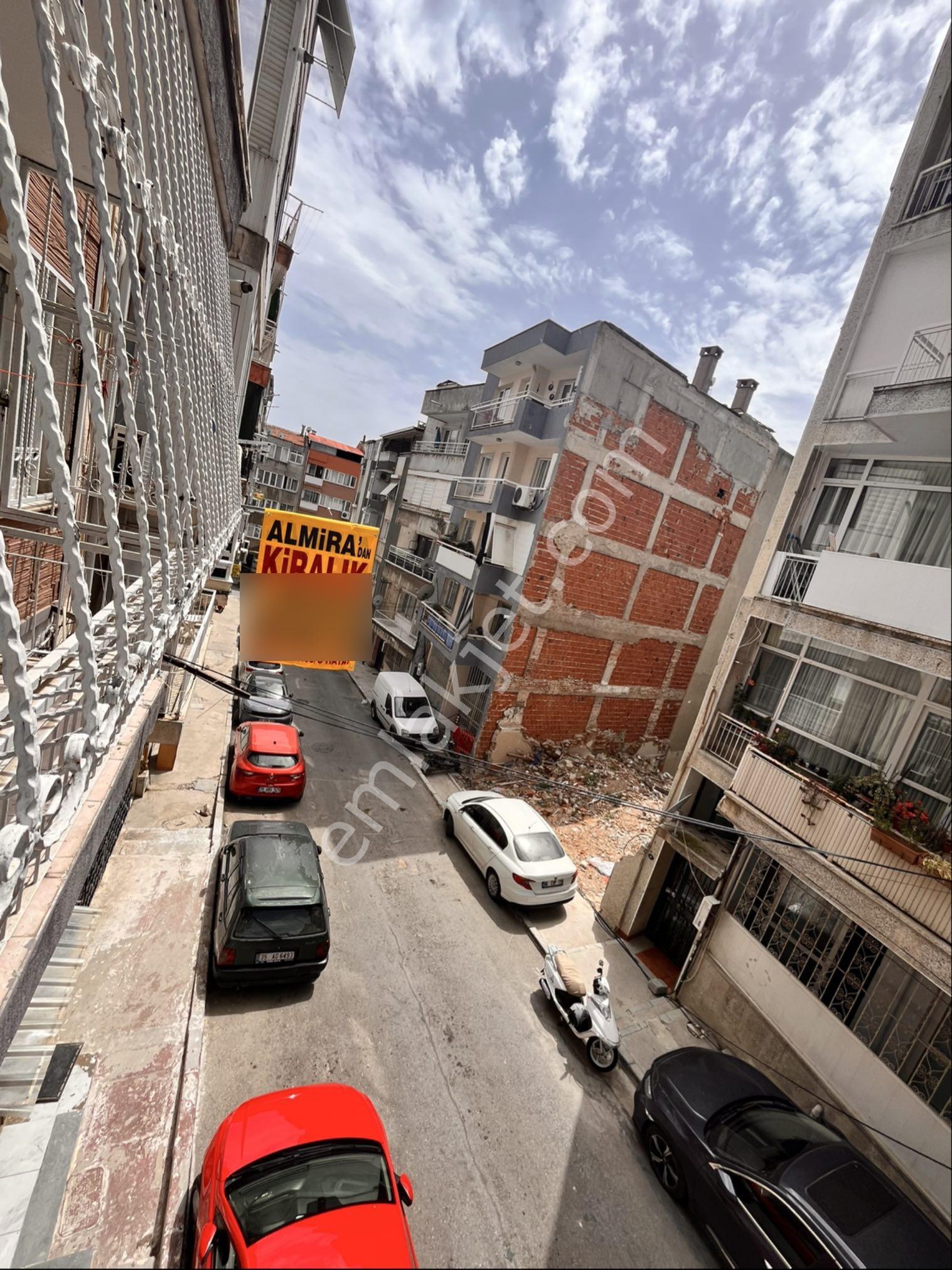 Betonyol Caddede 2+1 90m2 Temiz Bakımlı Arakat Daire