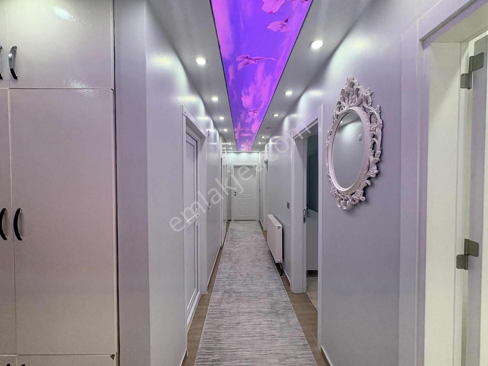 Beylikdüzü'nde 3+1 Arakat Çift Balkonlu 200m² Satılık Daire - Görsel 33
