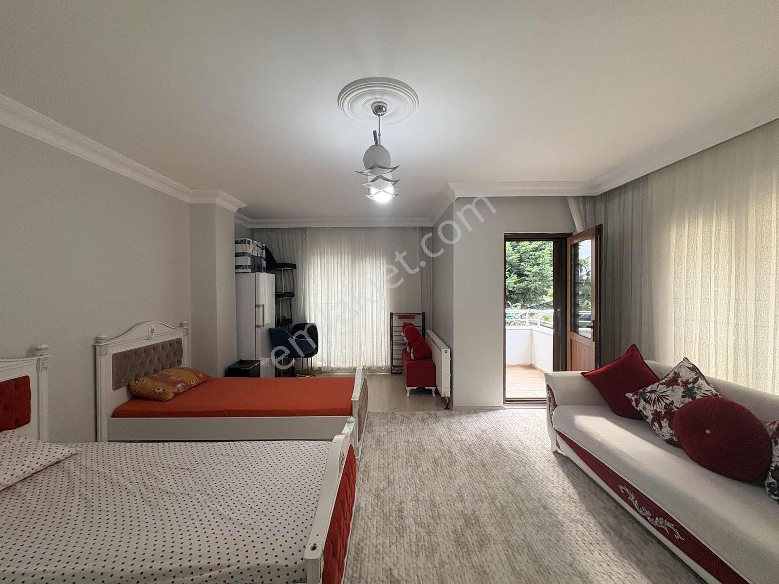 Beylikdüzü'nde 3+1 Arakat Çift Balkonlu 200m² Satılık Daire - Görsel 26