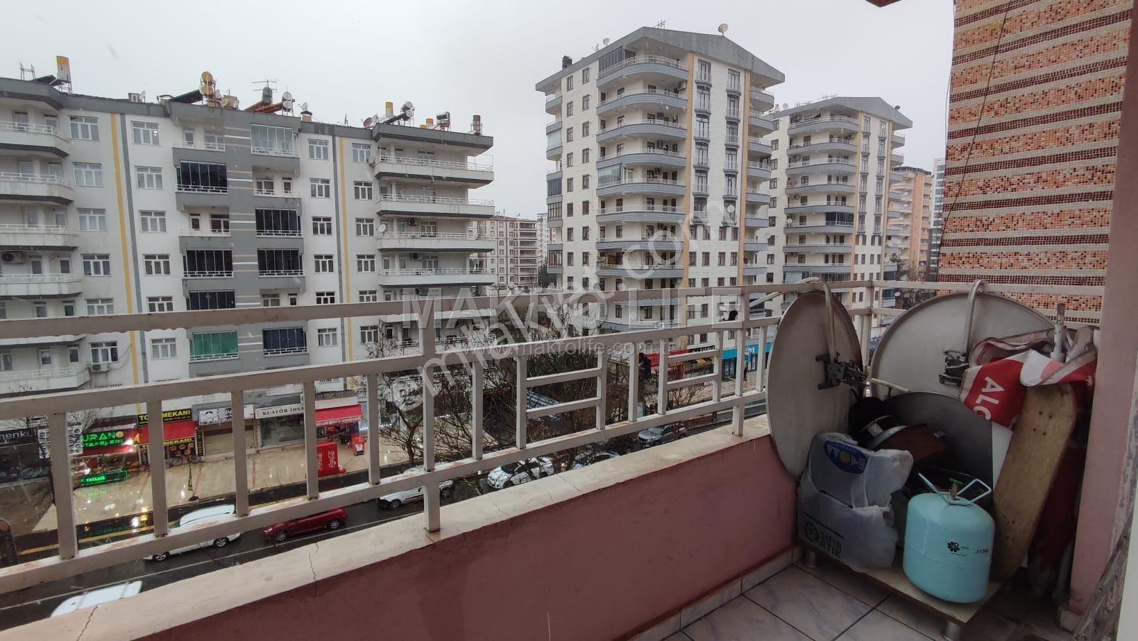 Makro Lifeden Kayapınar Belediyesi Civarında Satılık 3+1 Daire - Görsel 17
