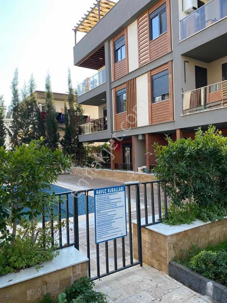 Kiralık Aksuda Eşyalı 2+1 Site İçi