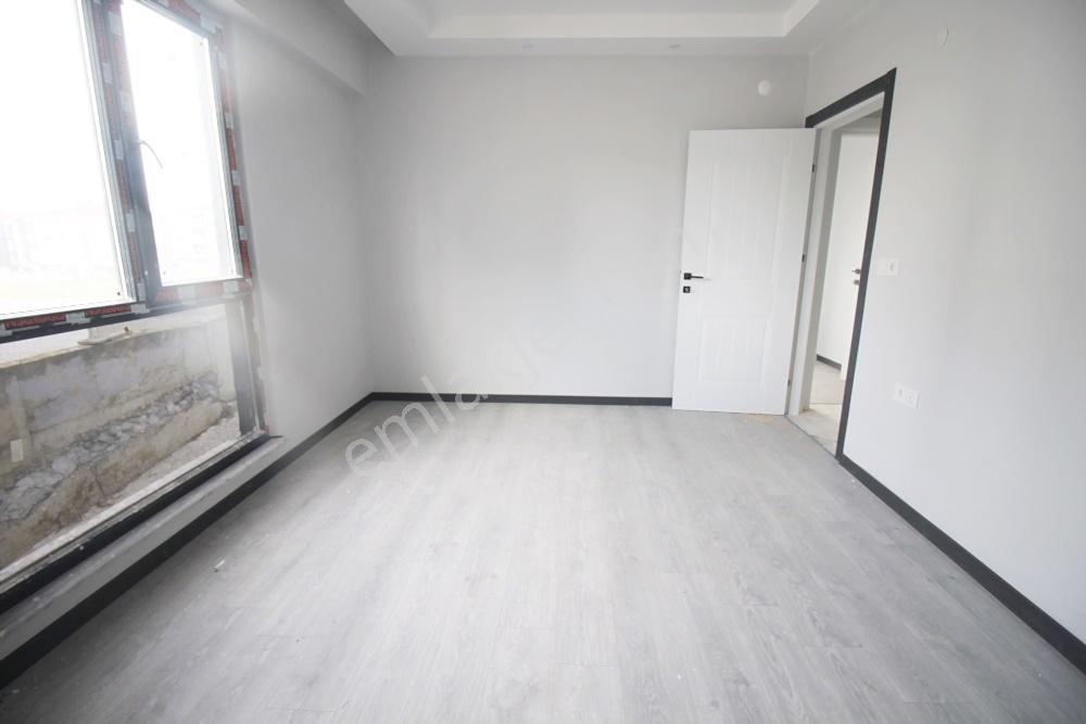Çorlu Hatipte Sıfır 2+1 Havuzlu Güvenlikli Sitede Acil Satılık - Görsel 12
