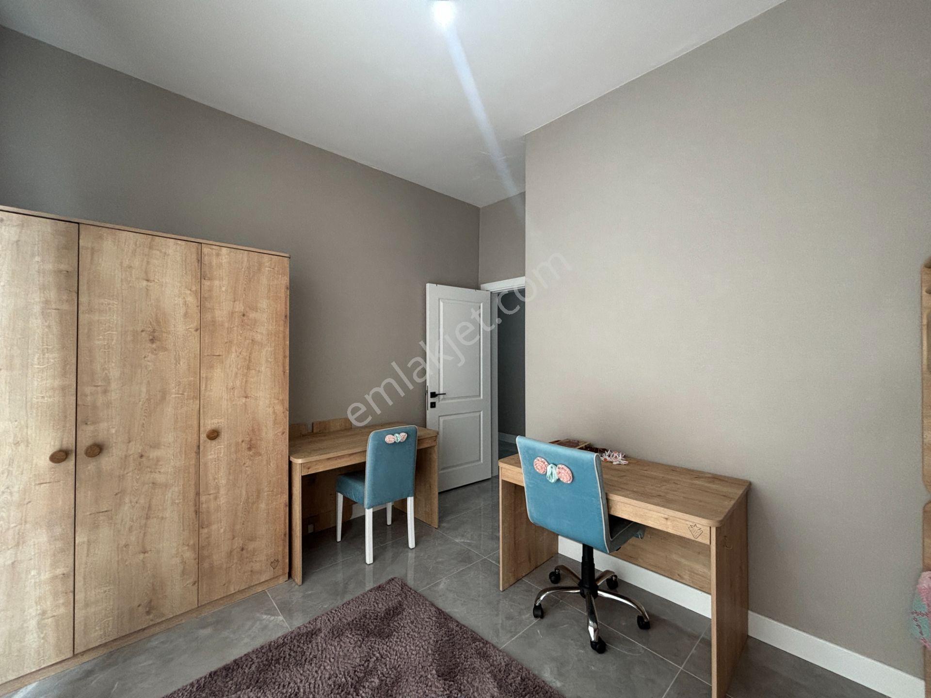 Körpeşler Mahallesi Yeşilkent 2 Sitesi’nde 4+1 200 M² Kiralık Tekil Villa - Görsel 27