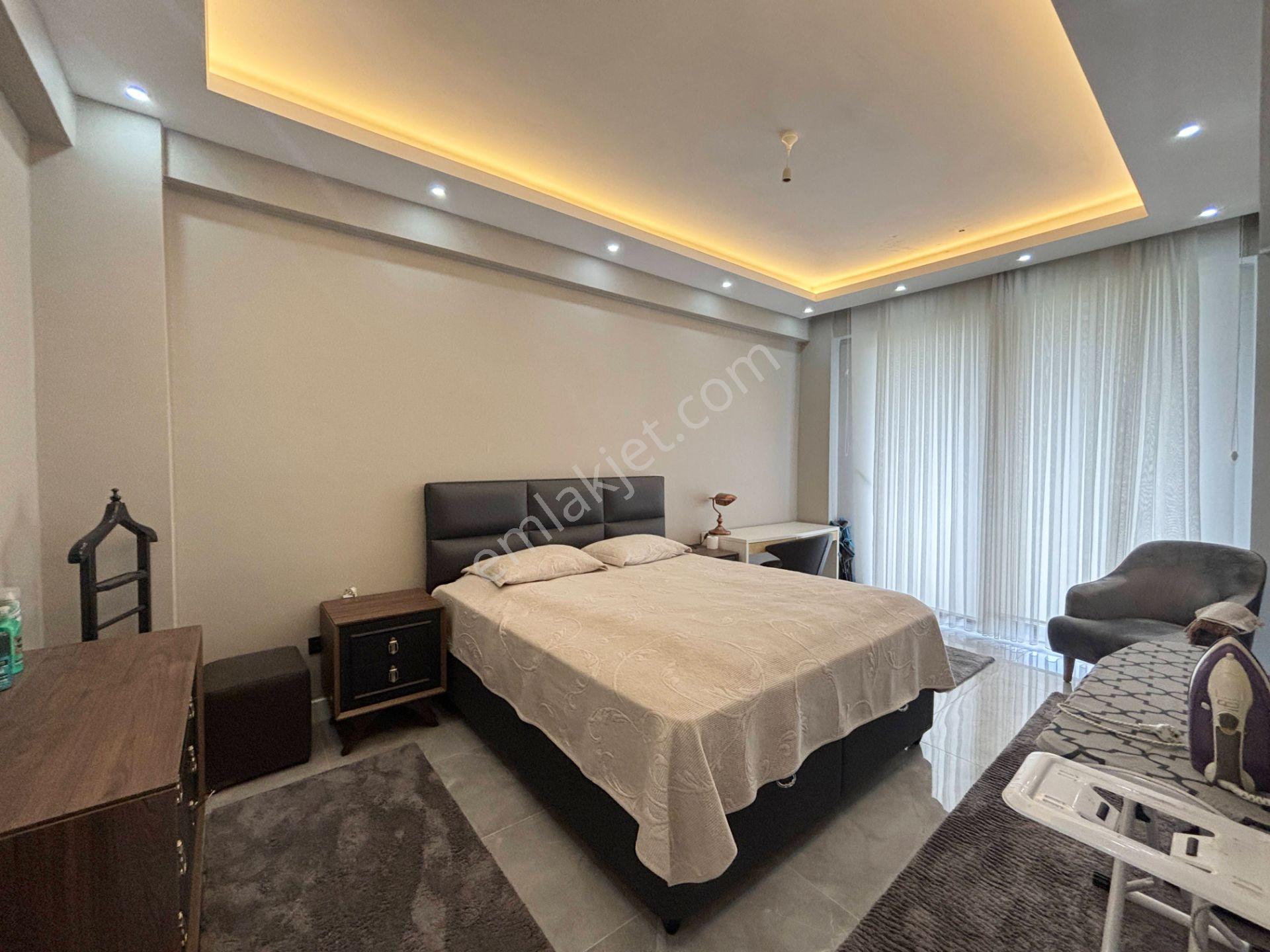 Körpeşler Mahallesi Yeşilkent 2 Sitesi’nde 4+1 200 M² Kiralık Tekil Villa - Görsel 21