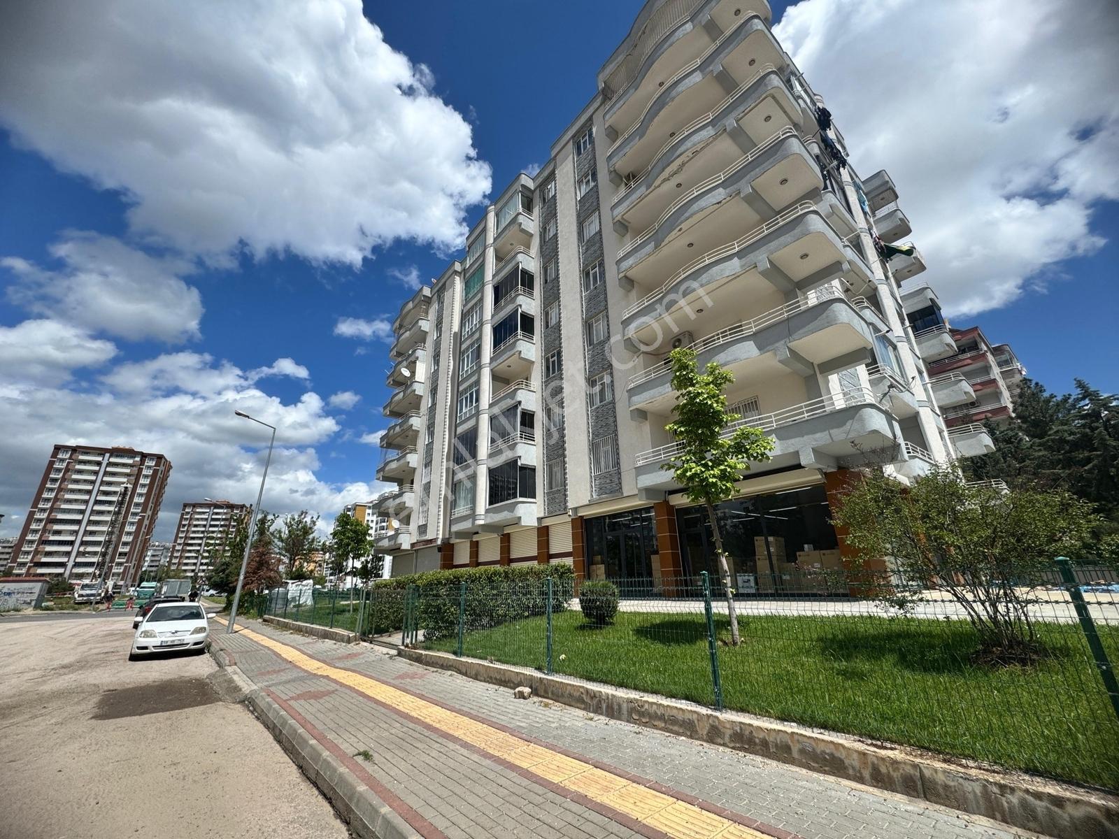 Kayapınar Belediyesi Karşısı Satılık 3+1 Daire - Görsel 24