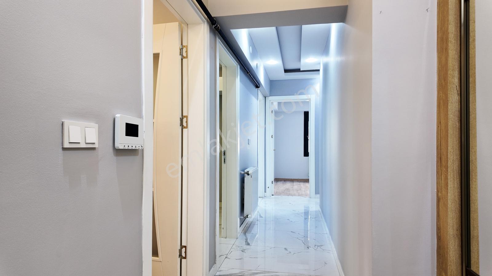 Aydın Efeler Girne Mahallesi Geniş Teraslı Kiralık Daire - Görsel 4