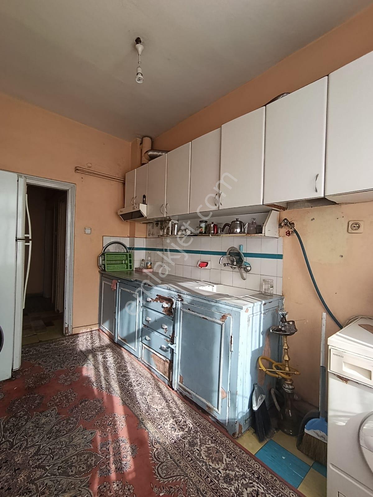 Fiyat Düştü Aydınlıkevler Cade Üstü Bodrum Fiyatına 2+1 Daire - Görsel 7