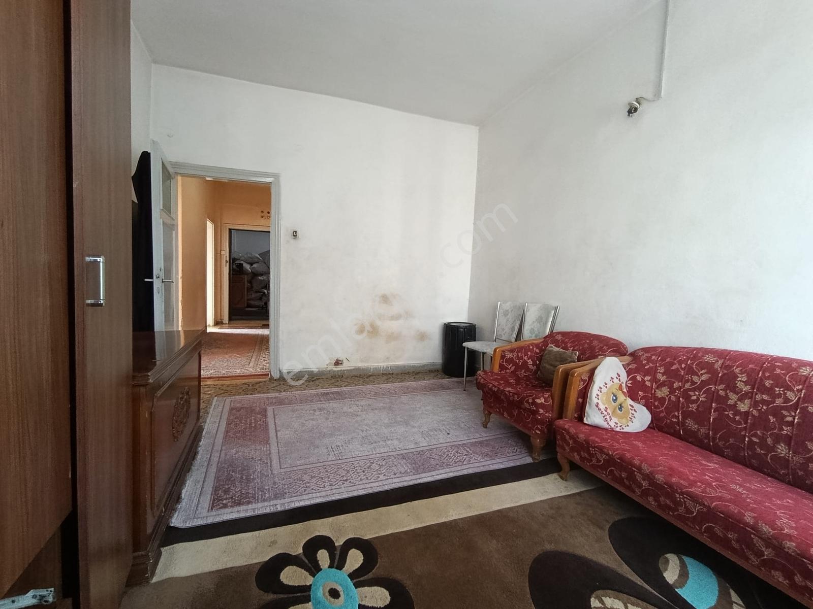 Fiyat Düştü Aydınlıkevler Cade Üstü Bodrum Fiyatına 2+1 Daire - Görsel 23