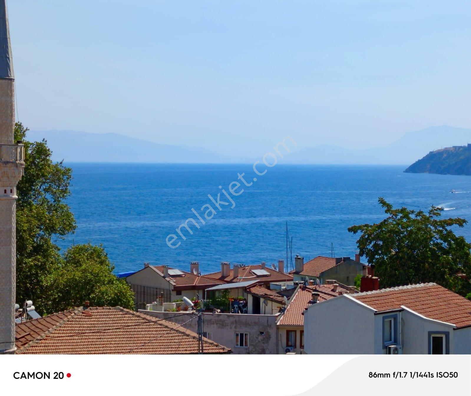 Mudanya Kumyaka 'da 3 Katlı Satılık Müstakil Ev