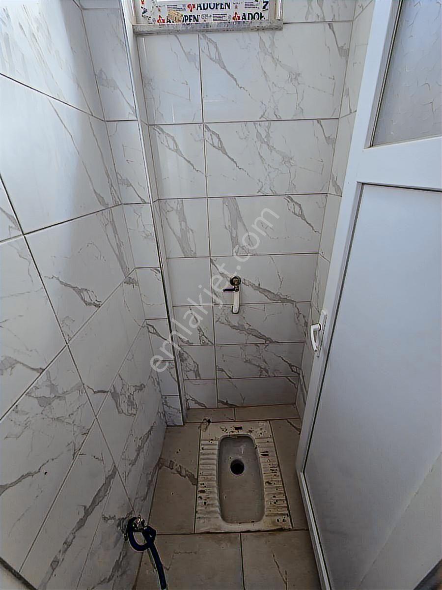 A. Menderes Cad. Kiralık Bacalı 100 M2 İşyeri - Görsel 11