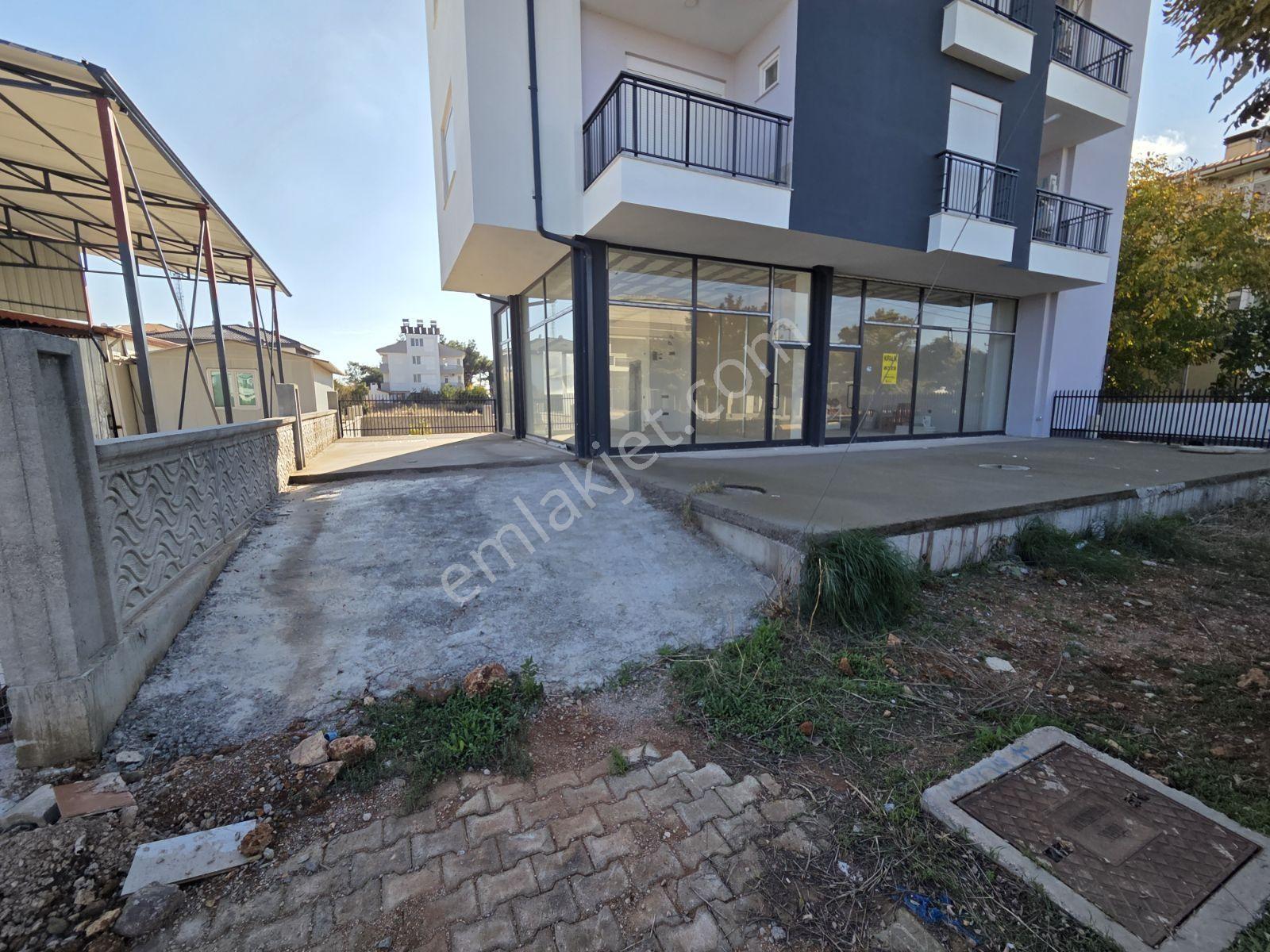 A. Menderes Cad. Kiralık Bacalı 100 M2 İşyeri - Görsel 6