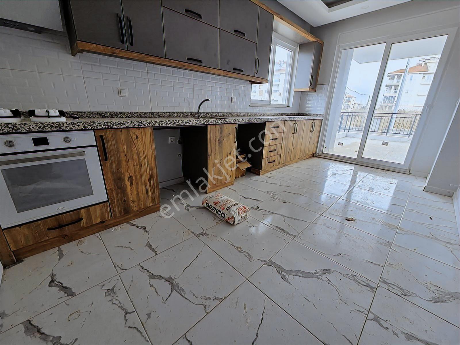 Bahçeyaka'da Satılık Y. Giriş Geniş Yeni Daire - Görsel 5