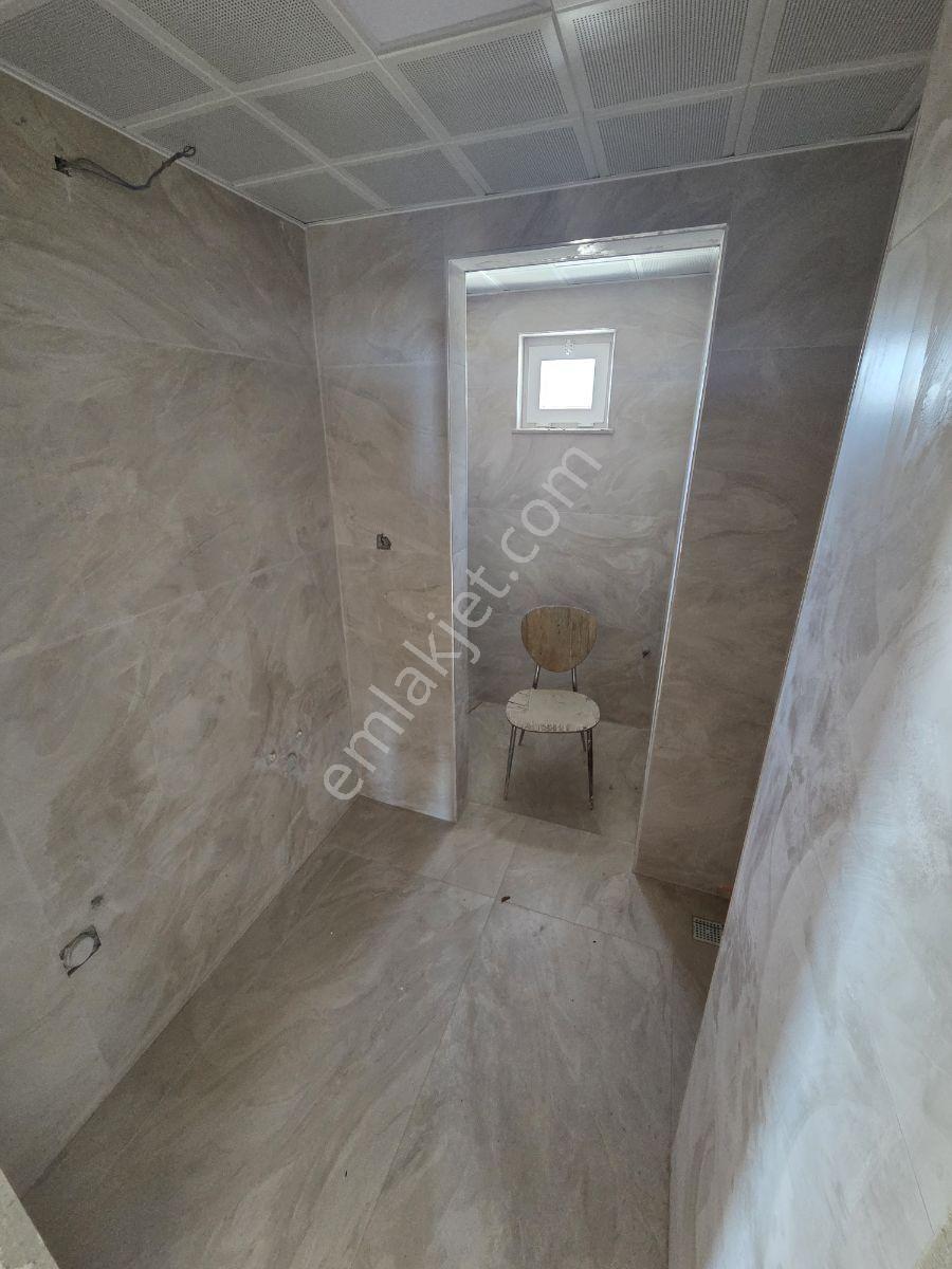 Döşemealtı Sanayisinde Kiralık 900 M2 İşyeri - Görsel 8