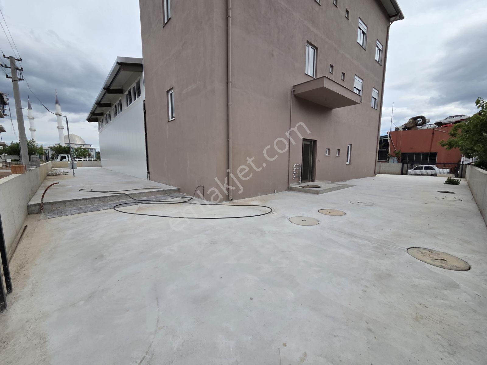 Döşemealtı Sanayisinde Kiralık 900 M2 İşyeri - Görsel 24