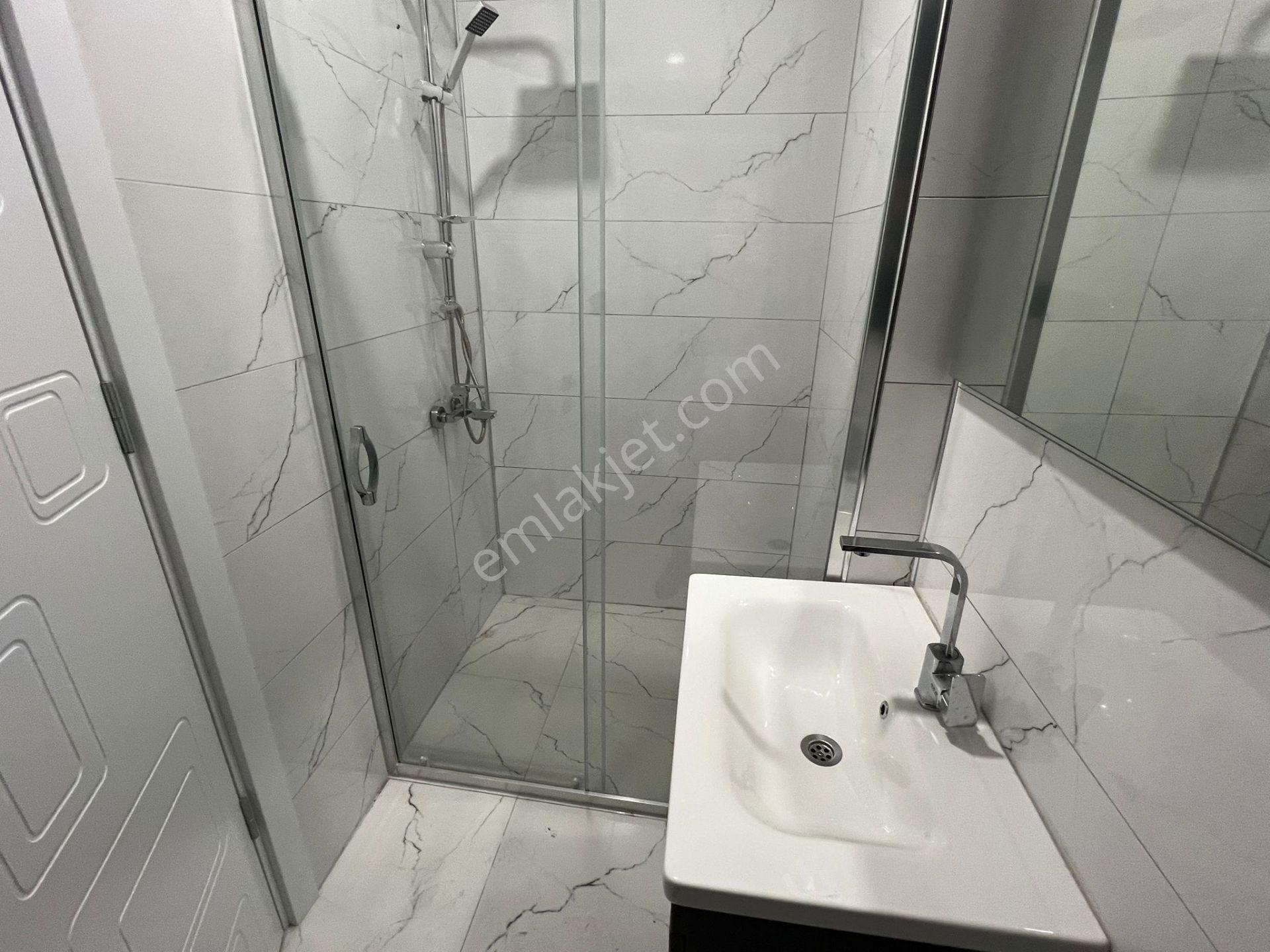 Havuzlu Sitede ^^sıfır 2+1 Daire^^3.kat Denize Yakın - Görsel 25