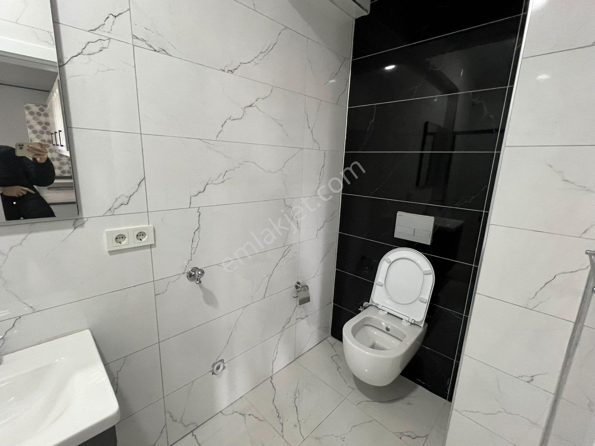 Havuzlu Sitede ^^sıfır 2+1 Daire^^3.kat Denize Yakın - Görsel 26