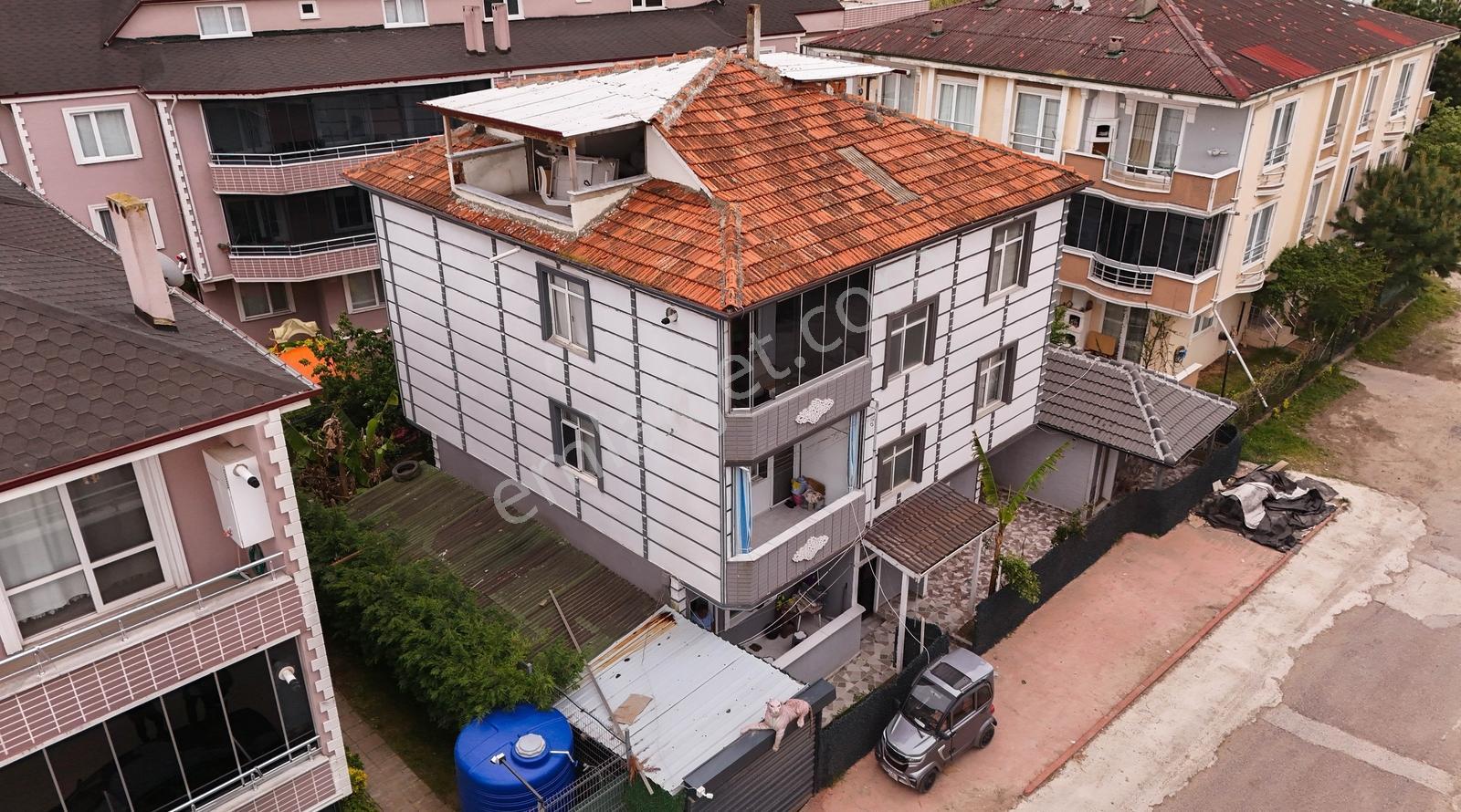 Karasu Yalı Mahallesinde 4 Daireli Bahçeli Müstakil Ev - Görsel 11