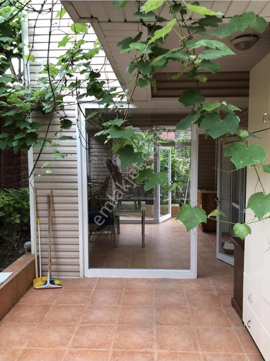 Hem Deniz Hem Havuz Manzaralı Site İçerisinde Kiralık Villa - Görsel 19