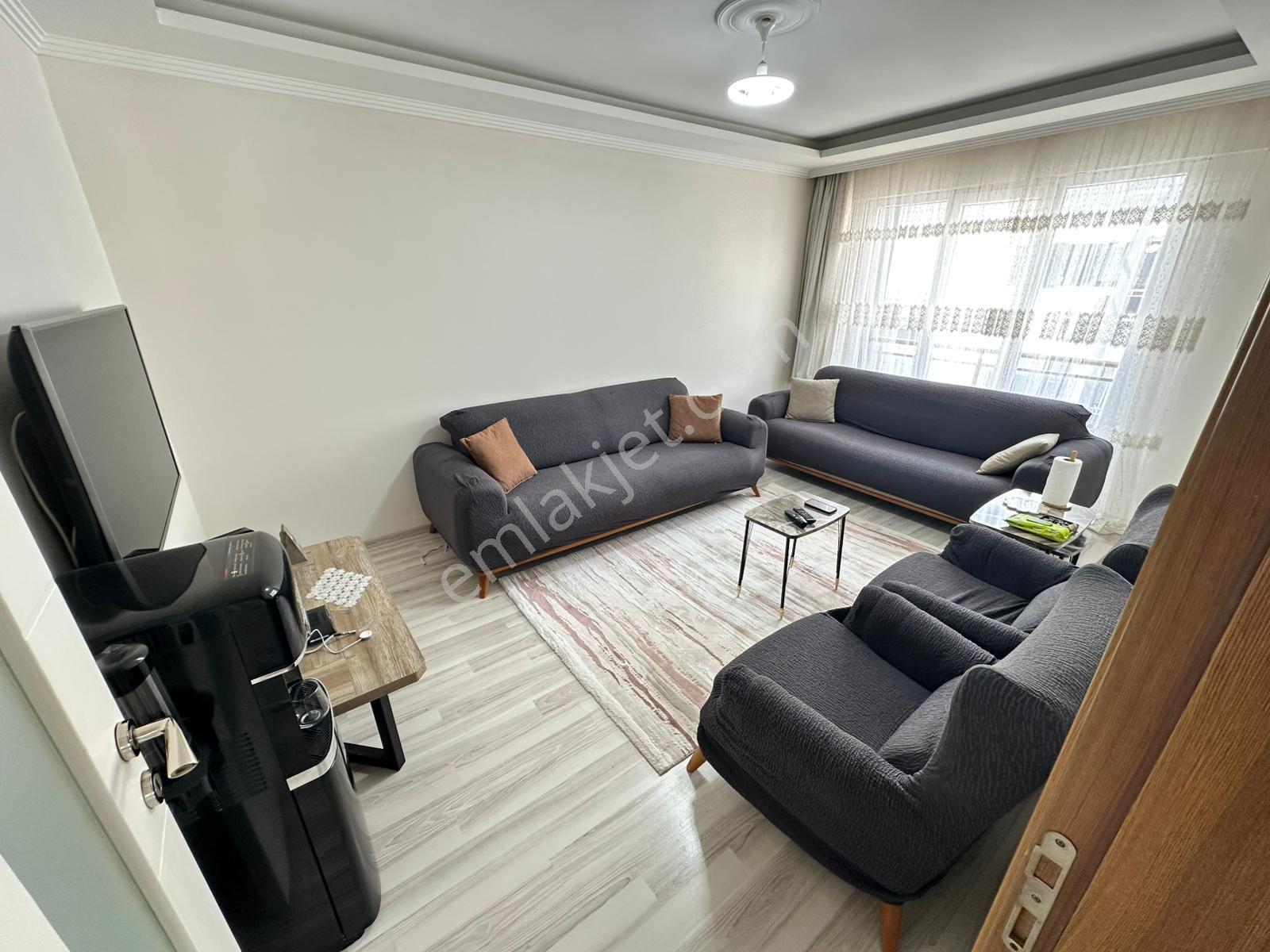 Zeki Emlak'tan Manisa Muradiye Mahallesinde 2+1 Kapalı Mutfak Kiralık Daire - Görsel 6