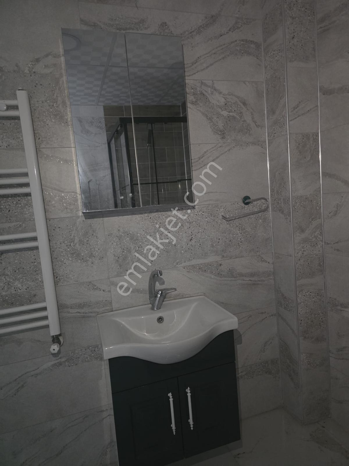 Cumhuriyet Mah. Forest Park Evleri'nde 1+1 Kiralık Home Office - Görsel 13