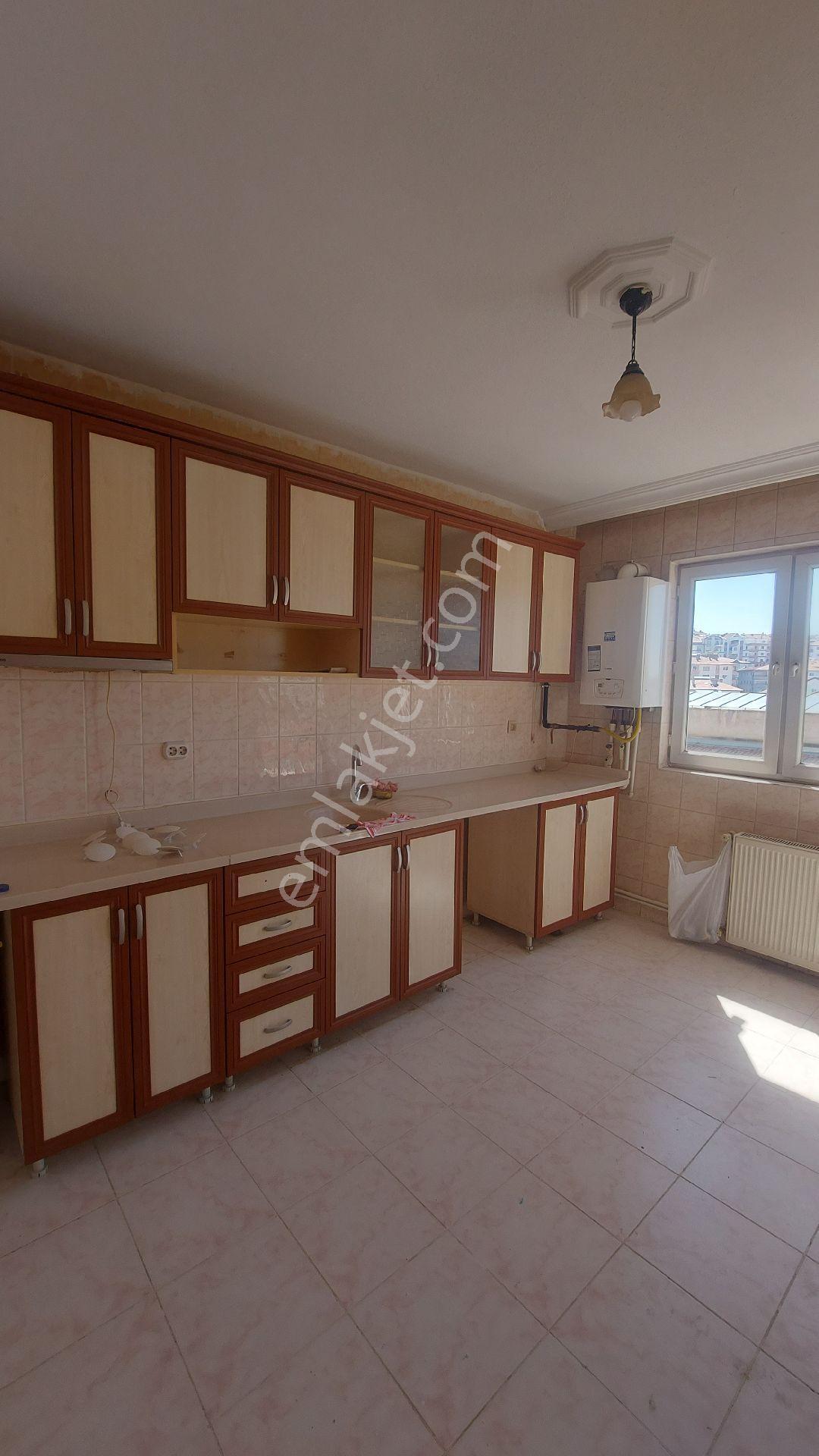 Tuzluçayır Şahintepe Arasında 3+1 Katta 130m2 Daire - Görsel 15
