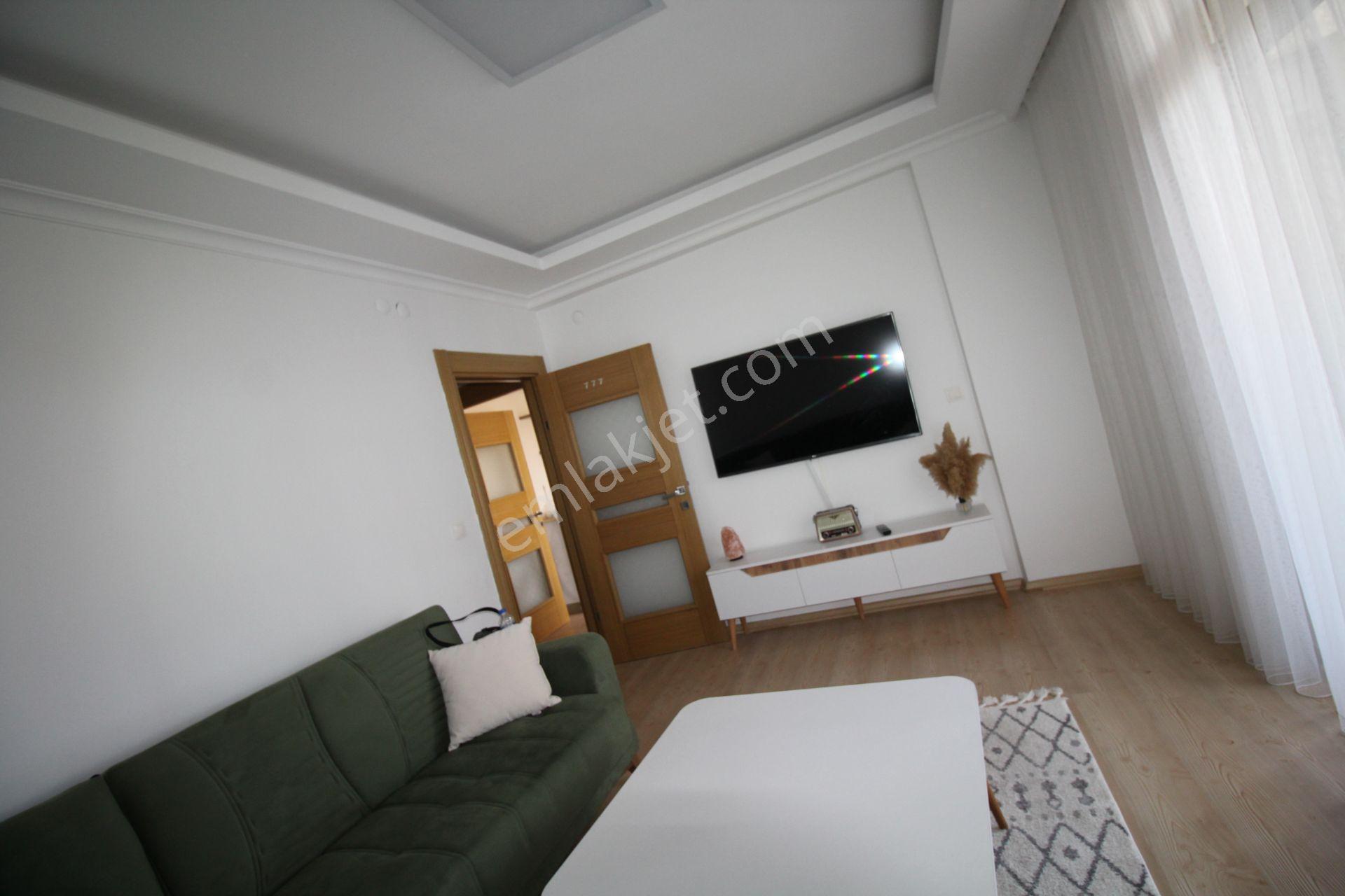 Aksaray Çerdiğin Mahallesinde Kiralık 3+1 Eşyalı Daire - Görsel 8