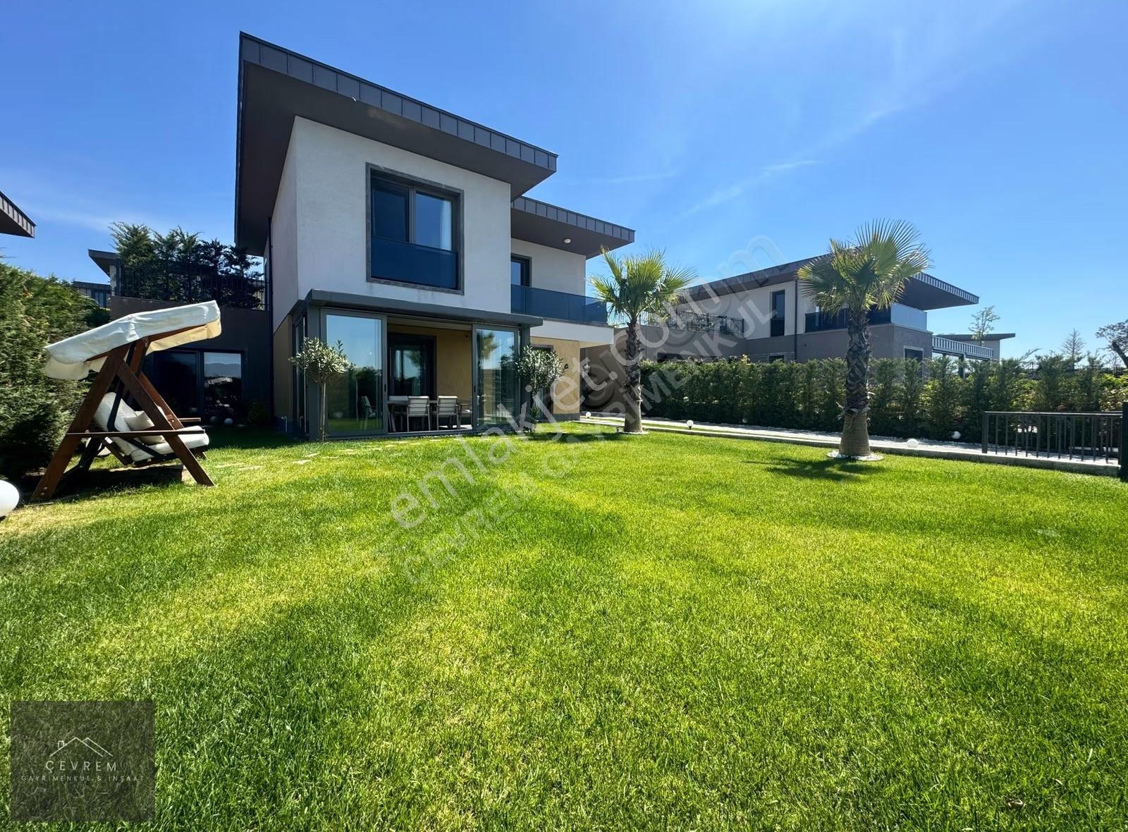 *çevrem* Mesa Nurol Yeşilyaka Su'da Irmak Model 5+1 250m² Villa