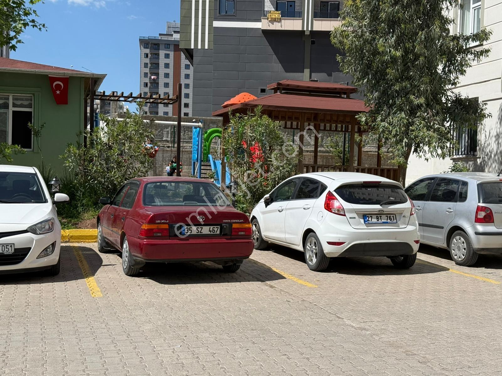 Yaşarsoy Gyo'dan Mehmetçikte Ayaz Evler Sitesi 2+1 Acil Daire - Görsel 20