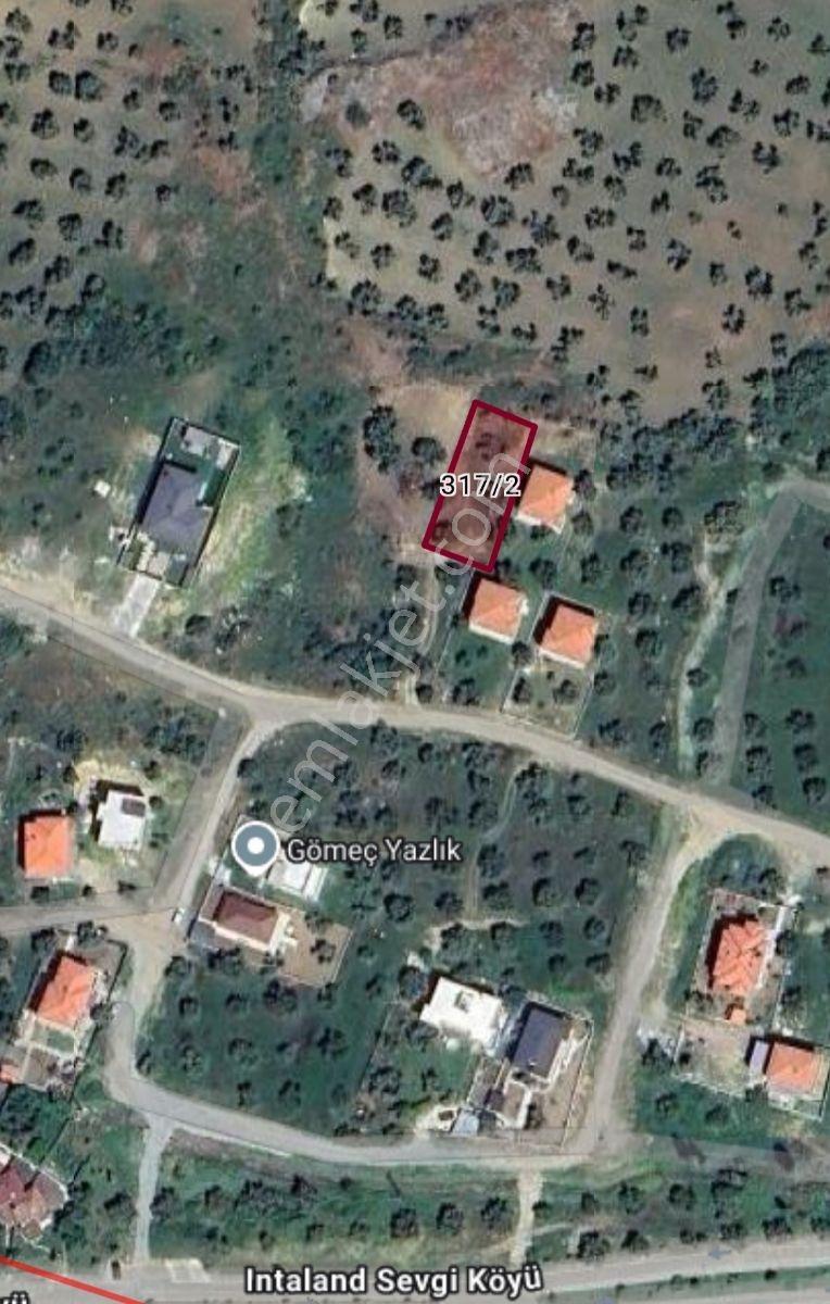 Uçardan Gömeç Karaağaçta Satılık 500 M² Villa Arsası