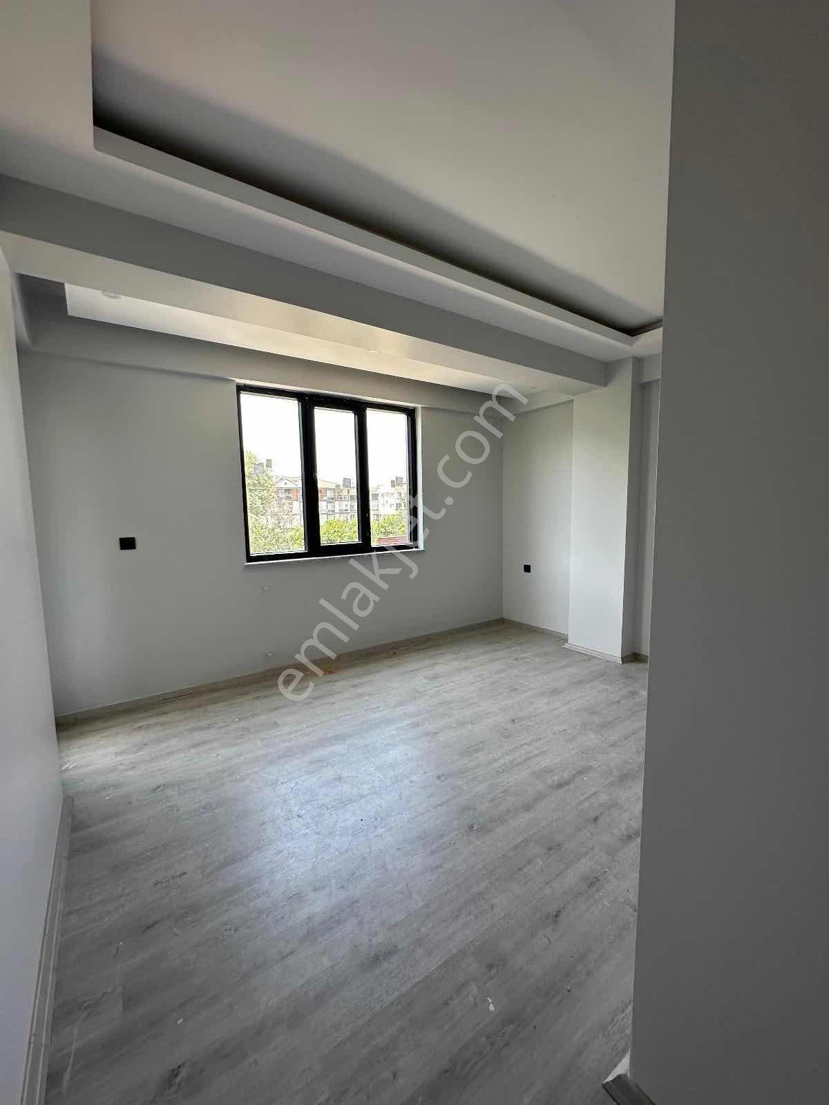 Lavınıa'dan Havuzlu Butik Sitede Ebeveyn Banyolu Kiralık Daire - Görsel 13