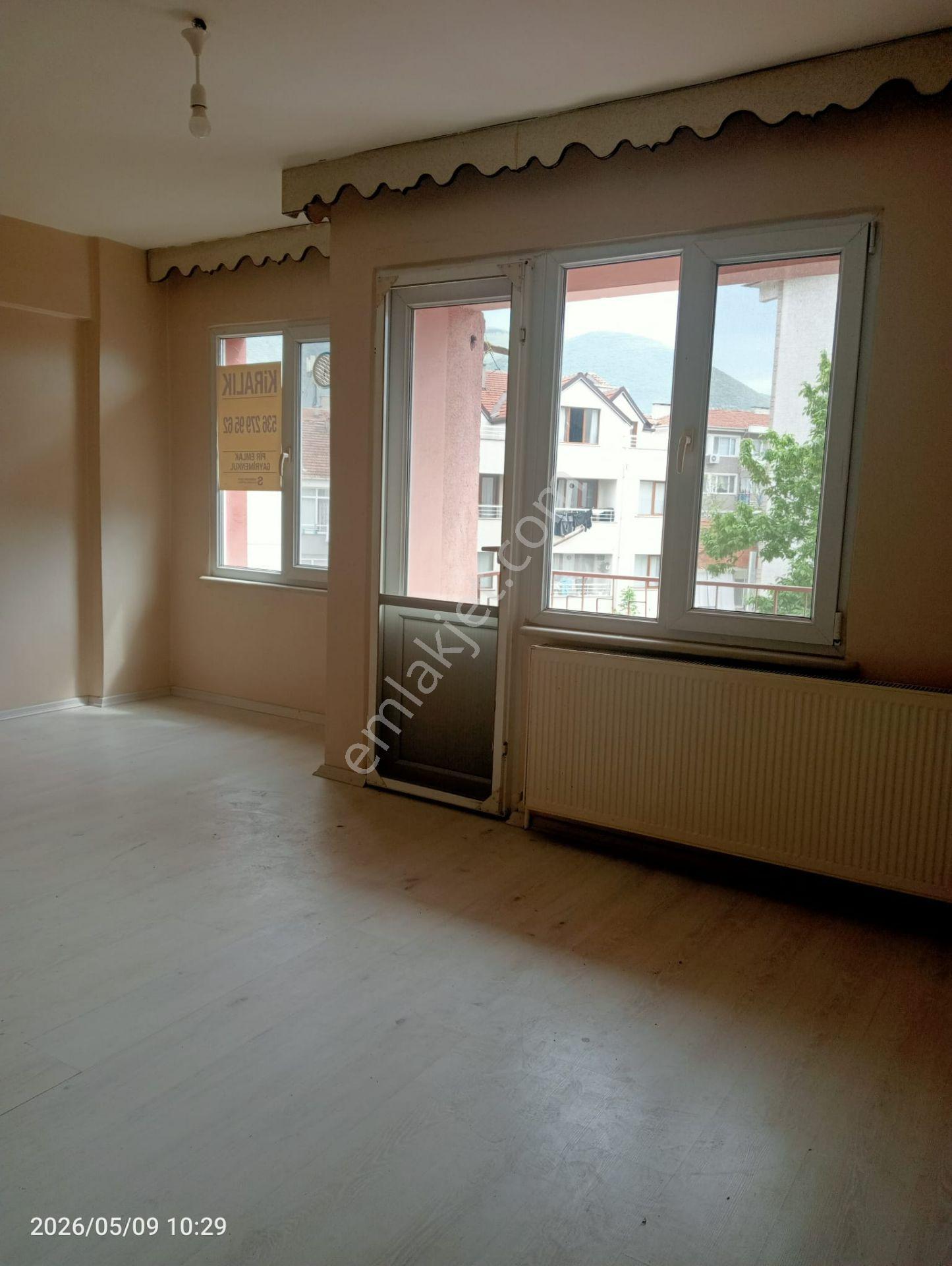Orhangazi Caddesinde 2+1 Kiralık Daire - Görsel 7