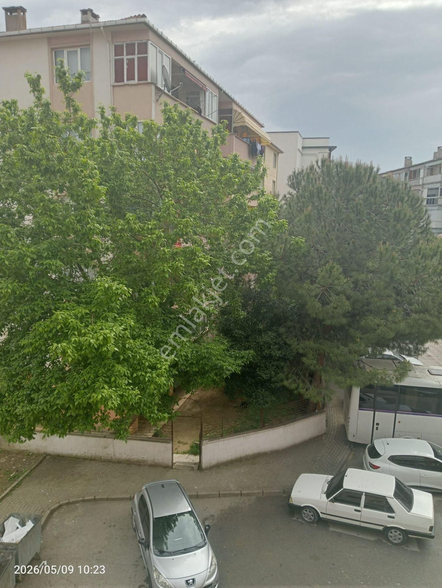 Orhangazi Caddesinde 2+1 Kiralık Daire - Görsel 20