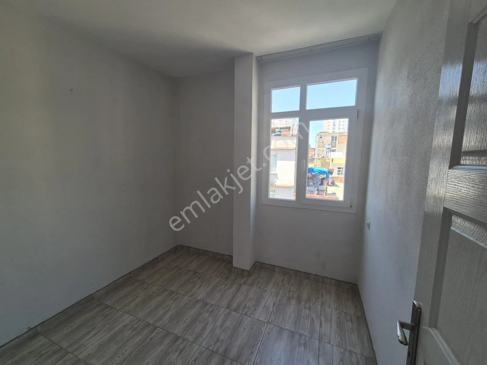 Kiralık Yeşilyurt Mh 5 Katlı Binanın 3 Cü Katı Kiralık - Görsel 5