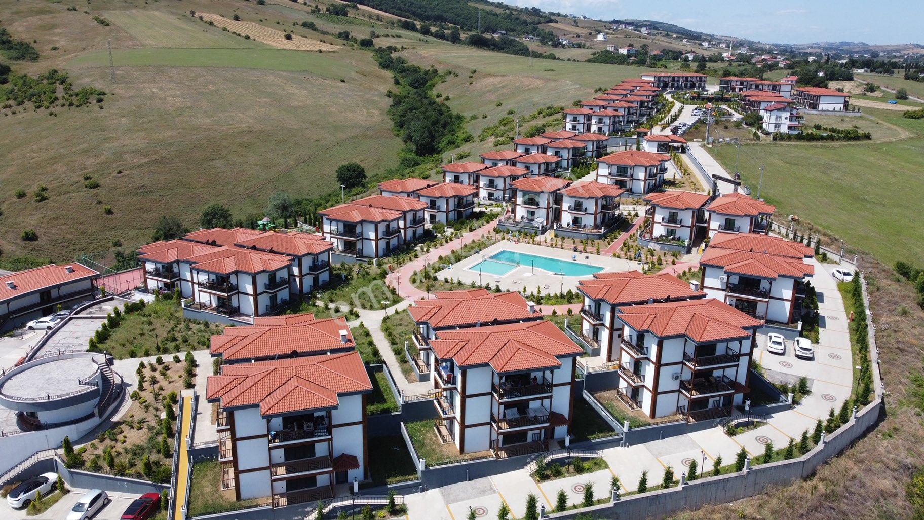 Filiz Dağhan'dan Dereköy'de 2+1 Villa Tipi Satılık Bahçeli Daire - Görsel 2