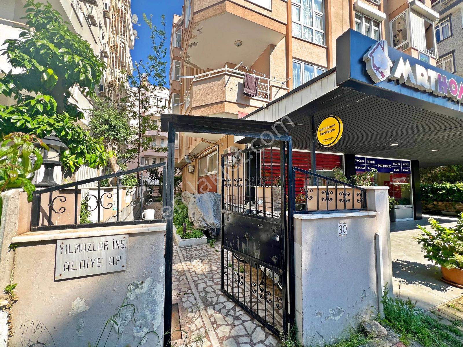 Alanya Cumhuriyette Satılık 2+1 Denize Yakın Lüks Eşyalı Daire - Görsel 9